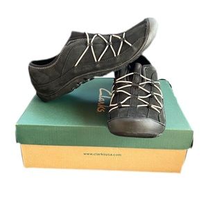 NWT- Women’s Clark’s Springers Slip-On Shoe